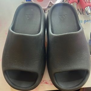 Kids slides yeeezy onyx